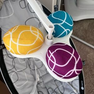Reversible Mamaroo balls